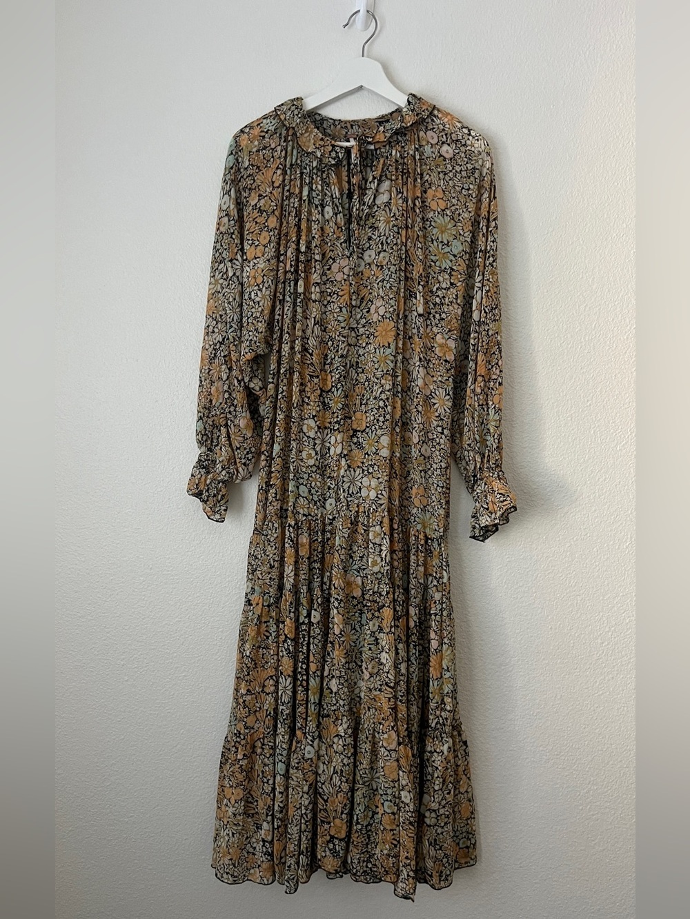 Free People Feeling Groovy Maxi Dress XS Black Floral Boho Tiered